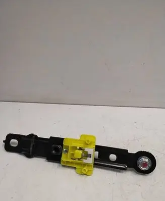 Hyundai ix35 Seat belt adjustment rail HSS21208R20327