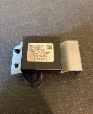 Nissan Primera Aerial antenna amplifier 25975AV620 AGP5850C 18218923