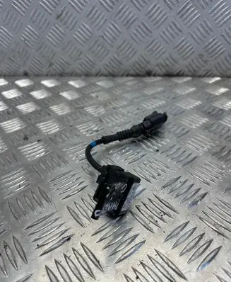 Volkswagen Phaeton ABS wheel speed sensor 3D0616575G 15179200312