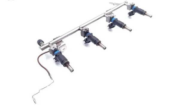 Opel Astra J Fuel injectors set 55562599 55573667