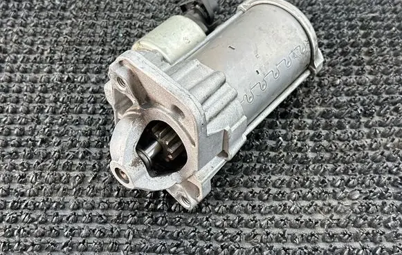 Renault Scenic IV - Grand scenic IV Starter motor 233004868R
