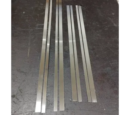 Mercedes-Benz E W124 sill trim set (inner) 1246800735 A1246800735 1246800835