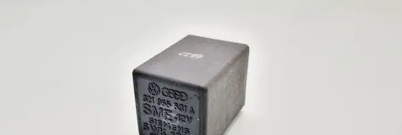 Volkswagen PASSAT B3 Other relay 321955531A