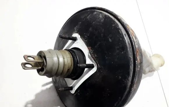 Ford Fiesta Brake booster 2S612B195BG 2S61-2B195-BG