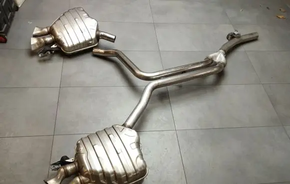 Muffler/silencer