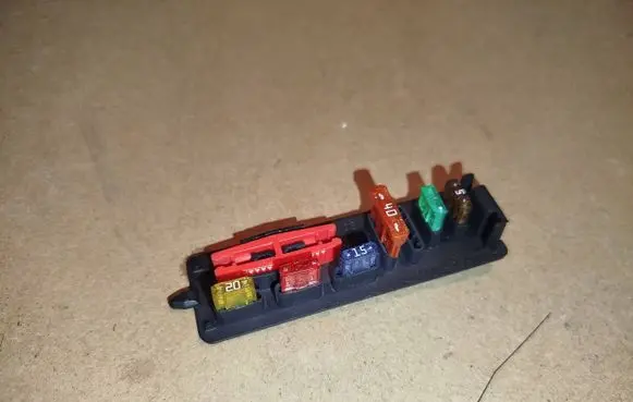 Peugeot 407 Fuse 9637466280