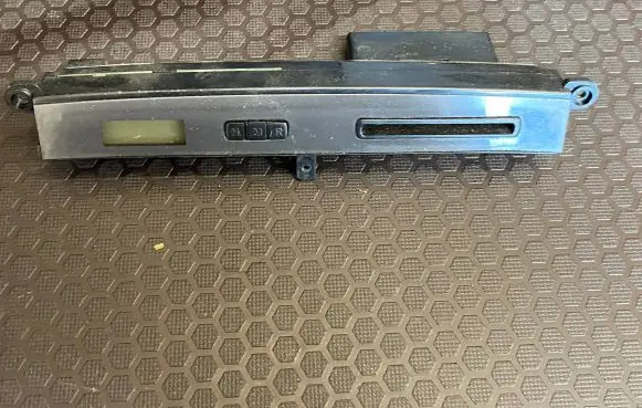 Hyundai Tucson JM Clock 945102E001