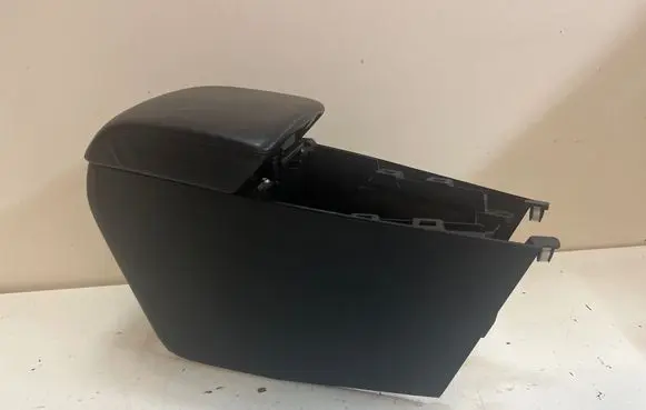 Mazda 3 III Armrest BADE64441 BADE64961