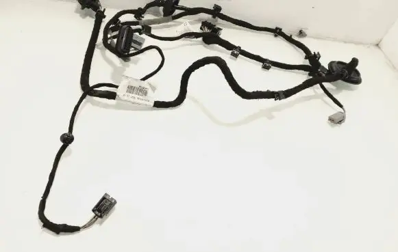 Volvo S90, V90 Rear door wiring loom 31415716