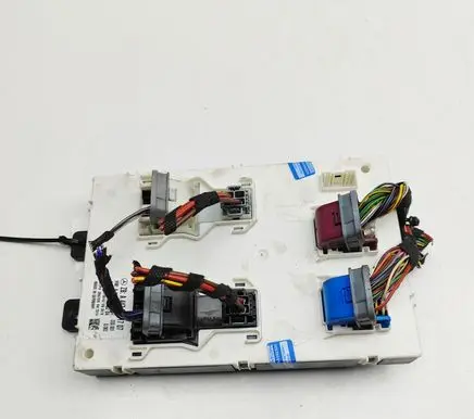 Mercedes-Benz Vito Viano W447 Central body control module A4479001707 A4479016402