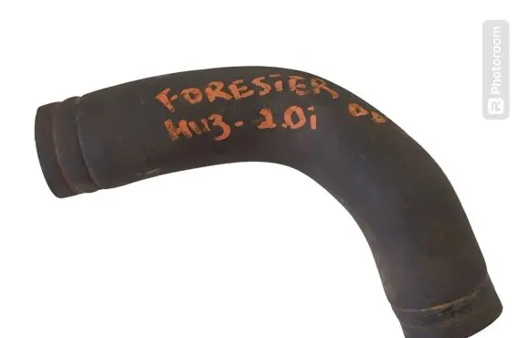 Subaru Forester SF Engine coolant pipe/hose 45169FC010