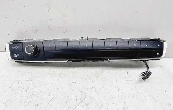 BMW 1 F20 F21 Head unit multimedia control 61319323554