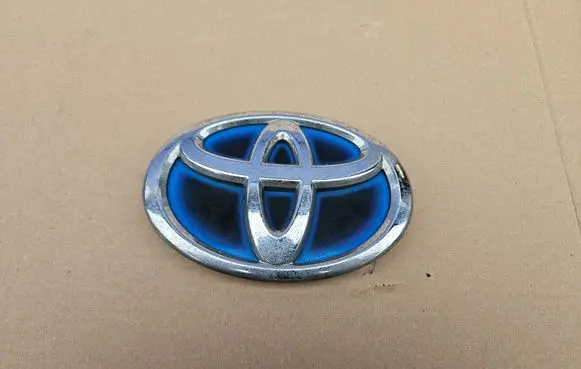 Toyota Prius+ (ZVW40) Manufacturer badge logo/emblem 75311-47011 75310-47010 75310-47030
