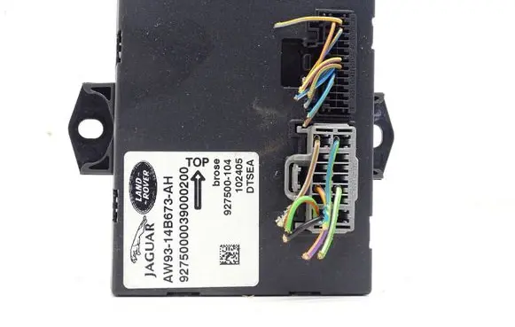 Jaguar XJ X350 Tailgate/trunk control unit/module AW9314B673AH 927500104