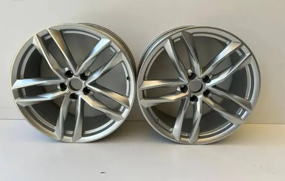 Audi RS6 C7 R20 alloy rim 4G9601025M 4G9601025N