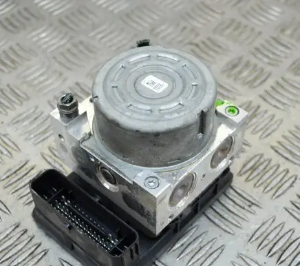 Volkswagen Golf VII ABS Pump 3Q0907379AB 10091603403