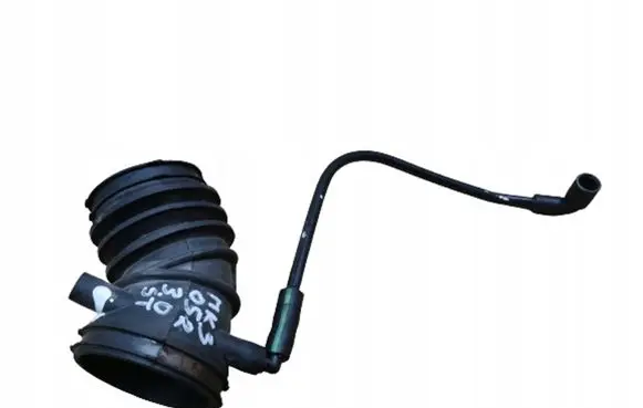 Ford Mondeo Mk III Air intake duct part 2S719C623EE