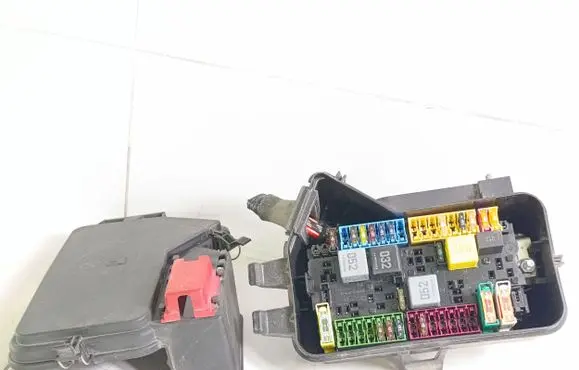 Mercedes-Benz Vito Viano W447 Fuse box set A4475400082
