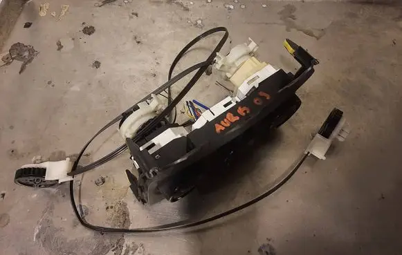 Toyota Auris 150 Interior heater climate box assembly 12810