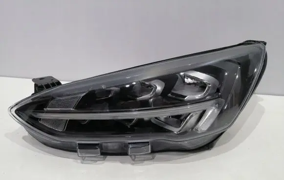 Ford Focus Headlight/headlamp