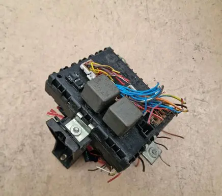 Fiat Punto (176) Fuse box set 46412170