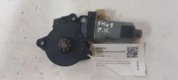 KIA Sportage Front door window regulator motor 3130034192 140440