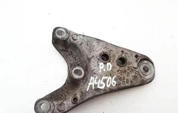 Volkswagen Polo Engine mounting bracket 6q0199185d