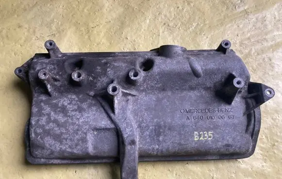 Mercedes-Benz B W245 Rocker cam cover A6400100667 C125