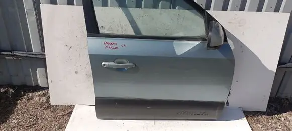 Hyundai Tucson LM Front door 