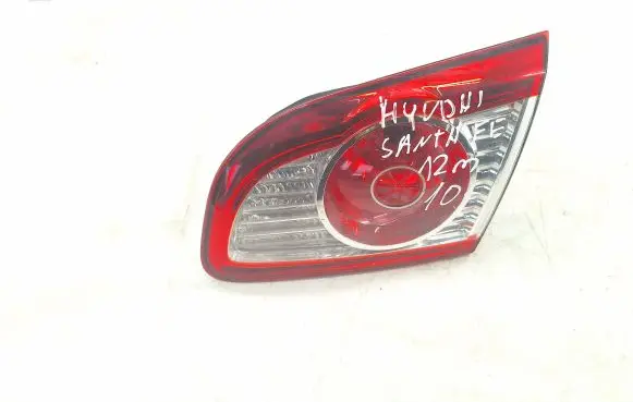 Hyundai Santa Fe Tailgate rear/tail lights 924062B5