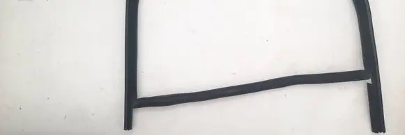 Porsche Cayenne (9Y0 9Y3) Rear door glass trim molding 9Y3839431
