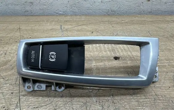 BMW X3 F25 Hand brake release handle 3214620205 9355233