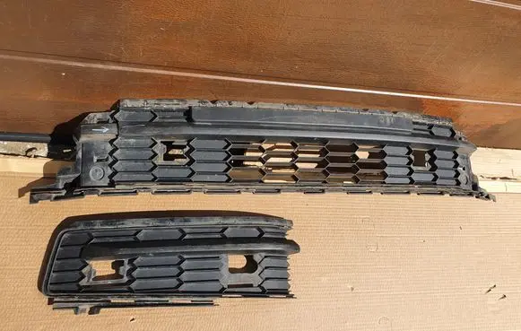Skoda Kodiaq Front bumper lower grill 565807368 565853677A