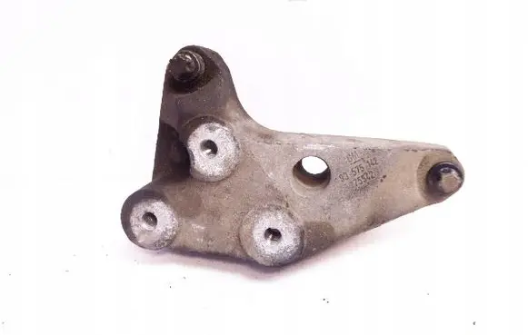 Opel Astra G Engine mounting bracket 90575142
