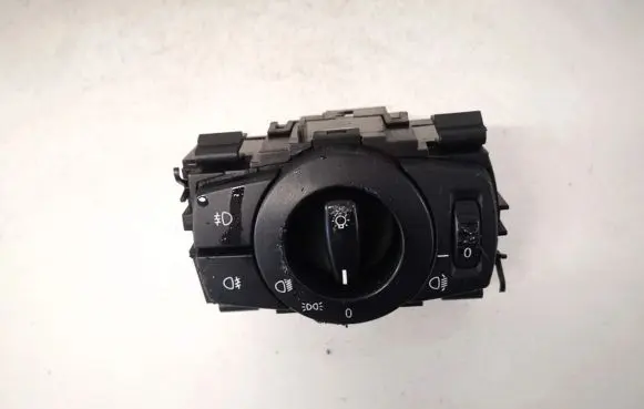BMW 1 E81 E87 Light switch 6932794 33600102