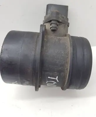 Volkswagen Touran I Mass air flow meter 074906461B