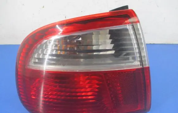 Seat Toledo II (1M) Rear/tail lights 1M5945095B