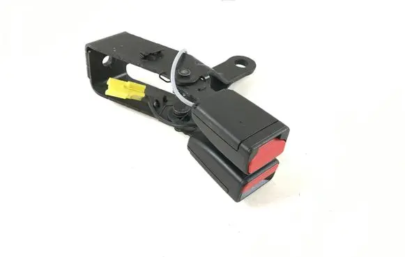 Volvo XC60 Middle seatbelt buckle (rear) 39838367 20190513