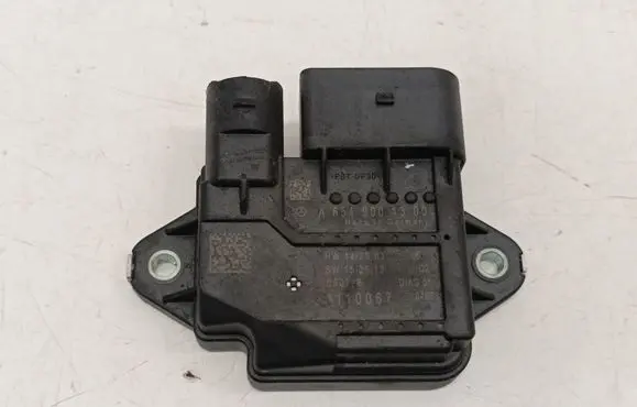 Mercedes-Benz E W213 Glow plug pre-heat relay A6549001300