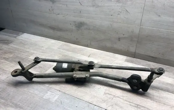 BMW X5 E70 Front wiper linkage and motor 7200536 4417N 405155