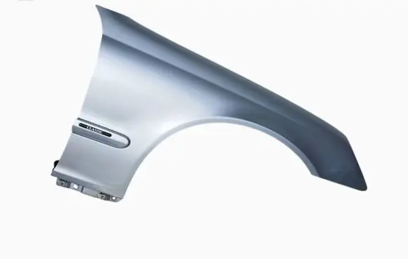 Mercedes-Benz C W203 Fender 