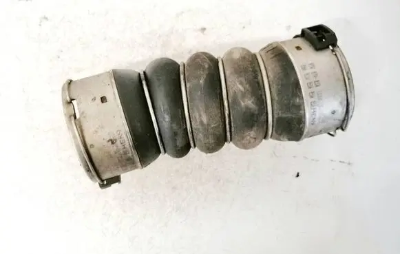 BMW 5 F10 F11 Intercooler hose/pipe