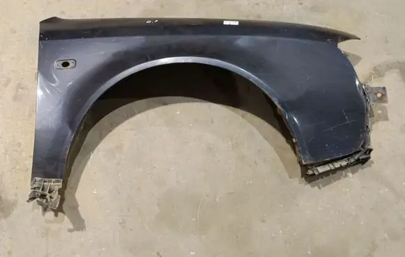 Audi A6 S6 C5 4B Fender 