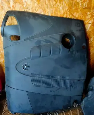Mercedes-Benz E W211 Engine cover (trim)