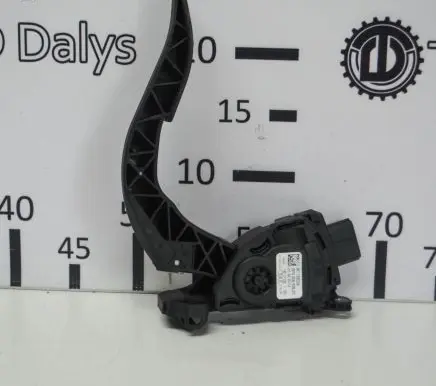 Audi A6 S6 C7 4G Accelerator throttle pedal 8K1723523A