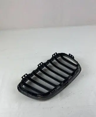 BMW 2 F22 F23 Front bumper upper radiator grill 7295523 7295521 7295525