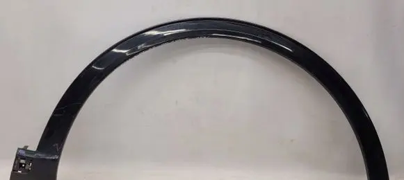 KIA Sportage Front arch trim 