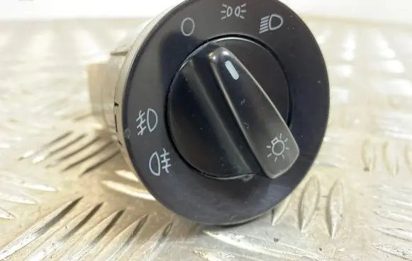 Volkswagen Sharan Light switch 1C0941531A