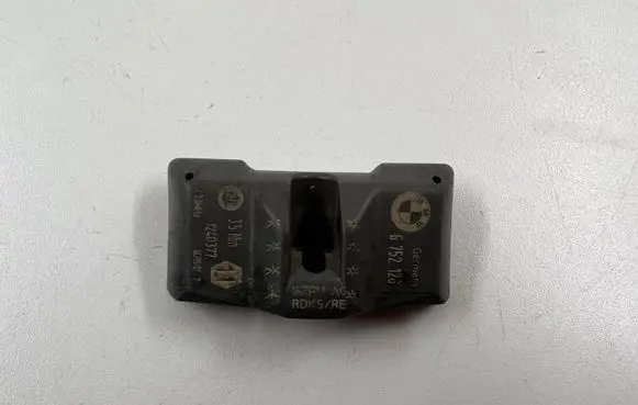 BMW X5 E70 Tire pressure sensor 6752128