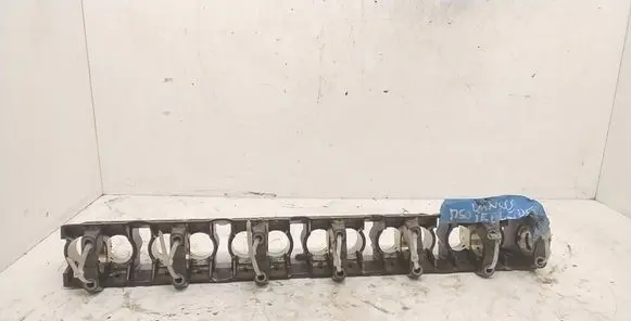 BMW 3 E36 Other cylinder head part 1748042